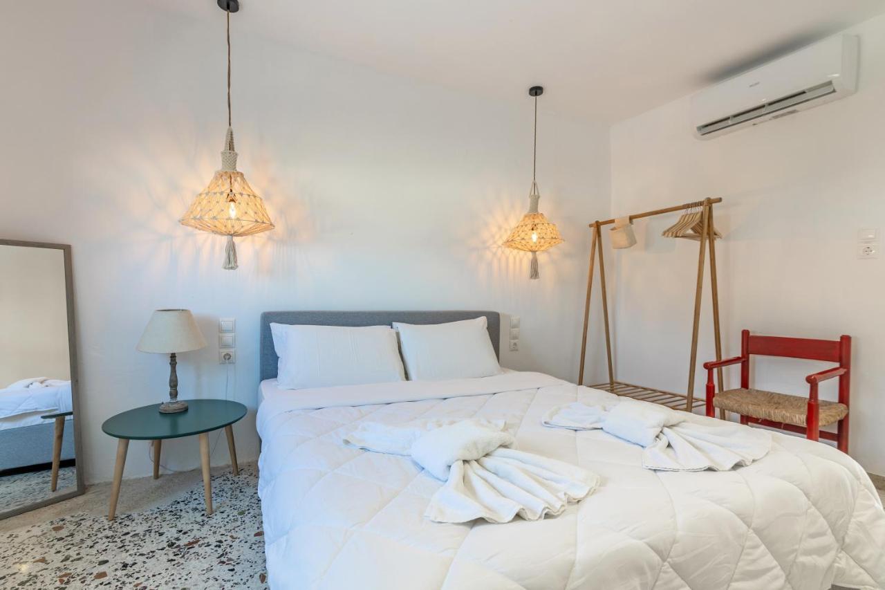 Amazing Stylish Country Apartment Akhládha Esterno foto
